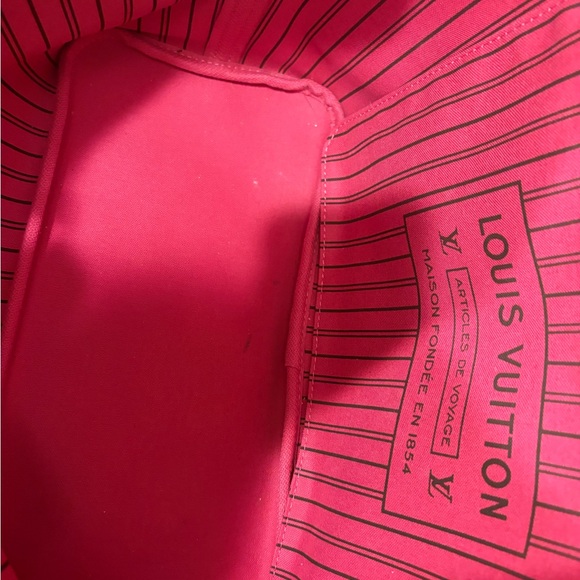 Authentic Louis Vuitton neverfull mm - Picture 11 of 13